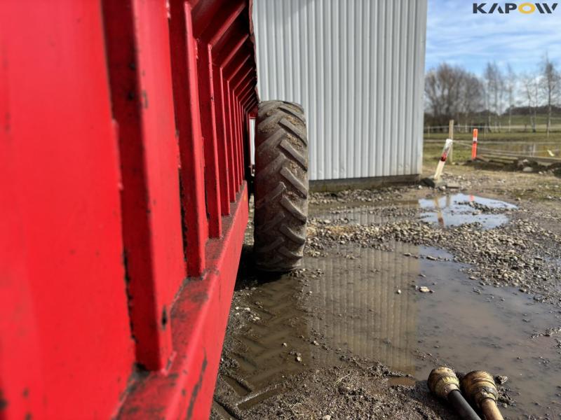 TIM manure spreader 44