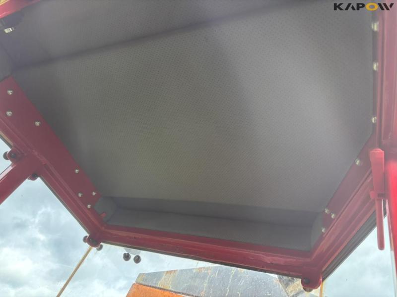 TIMAN TOOL-TRAC 245 tool carrier 82