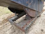 Tipping container for pallet forks 9