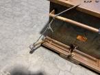 Tipping container 10