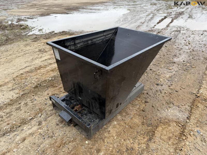 Tippo 300 black container 5