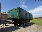 Tipper with trailer hitch 4