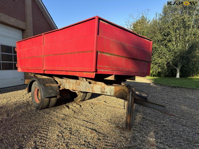 Tipping trailer 3