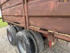 Tipper truck 21