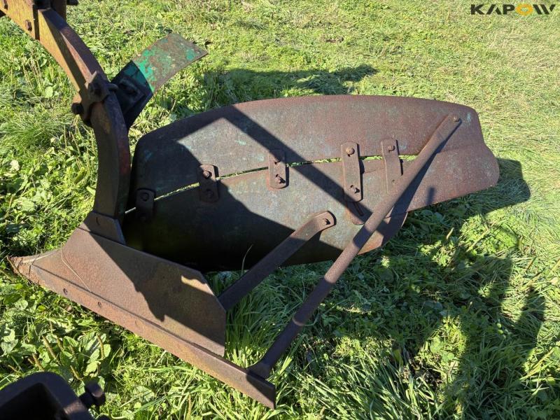 Two furrow meadow plow 31