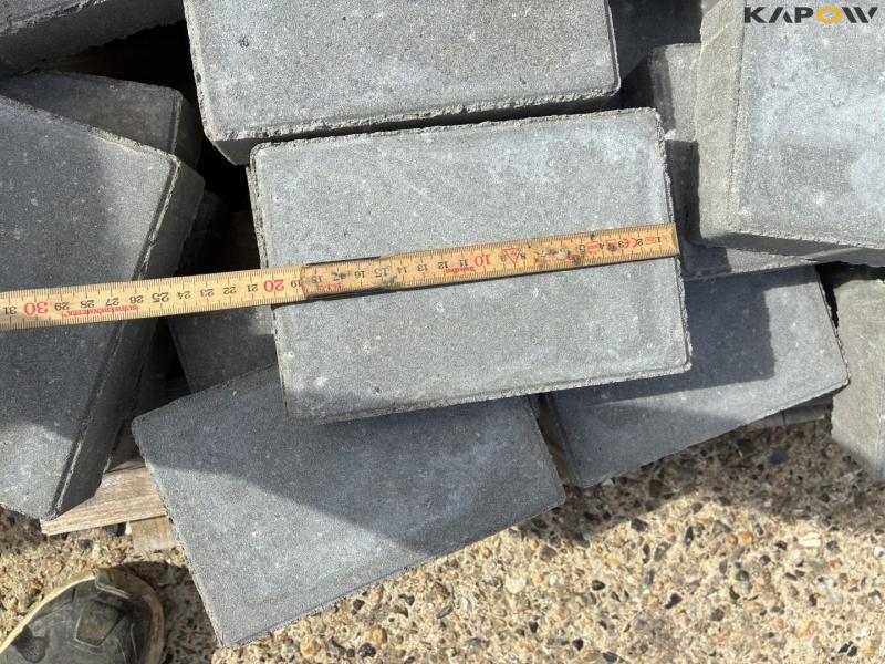 Clear the space of stones and tiles 21