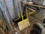 Clear the wall of tools 24