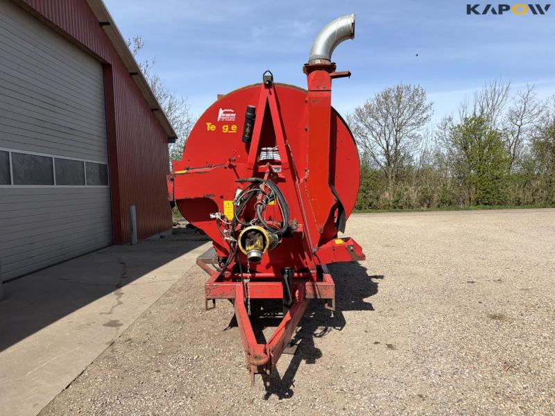 Tomahawk 505M straw chopper 2