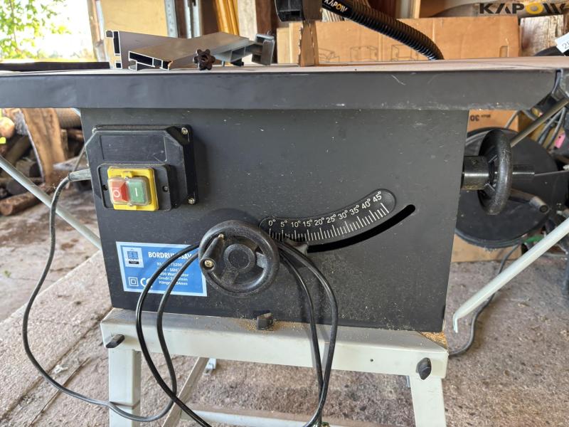 Toolmate TS250 table saw 15