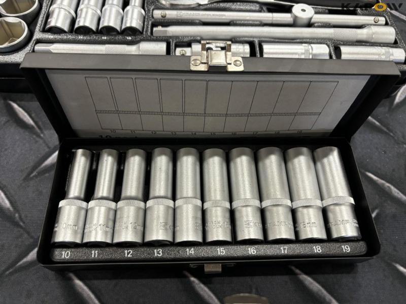 Socket wrench set, toolbox and miscellaneous 4