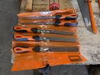 Socket wrench set and combination wrench set 20