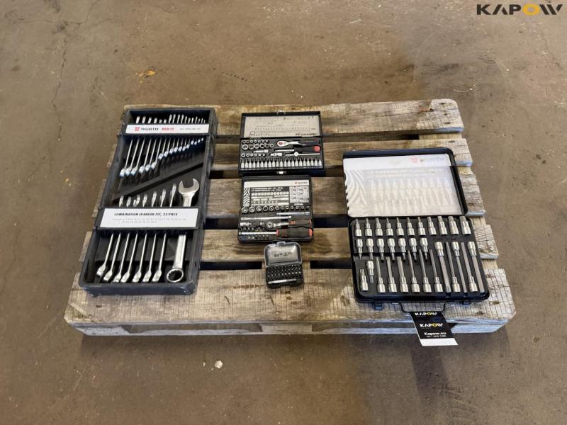 Socket wrench set and combination wrench set 2