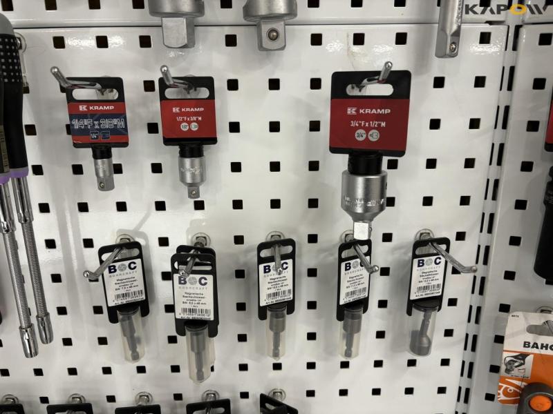 Sockets for socket wrenches. 11