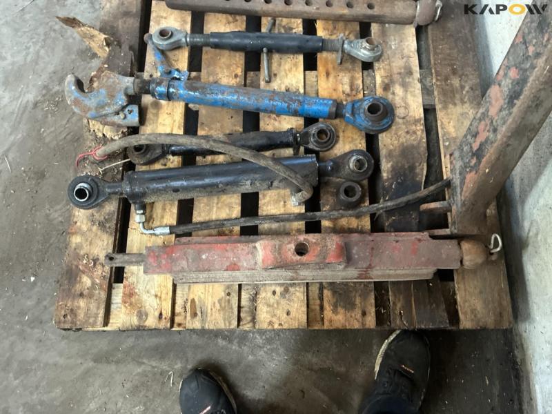 Top bars, drawbars and A-frames 10