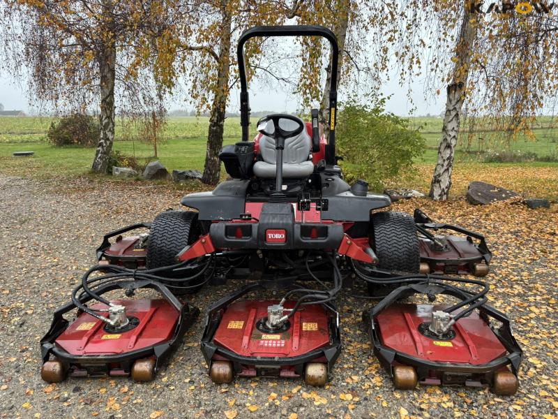 TORO Groundsmaster 4700D rotary mower 2