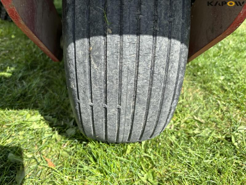 Toro Sand Pro 2040Z bunker rake 13