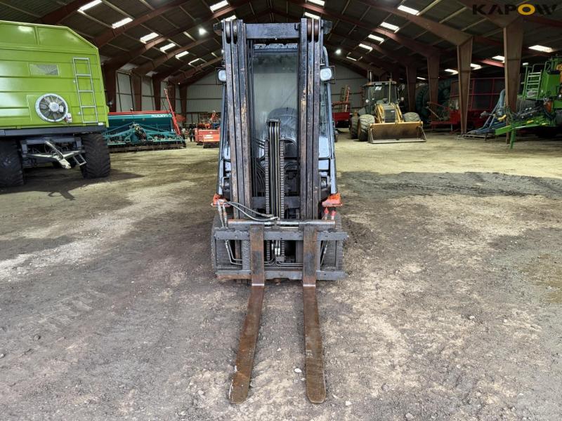 Toyota 42-7FGF25 forklift 2