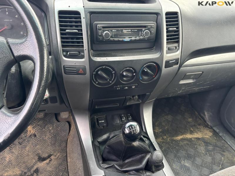 Toyota Land Cruiser 3.0 D-4D van 53