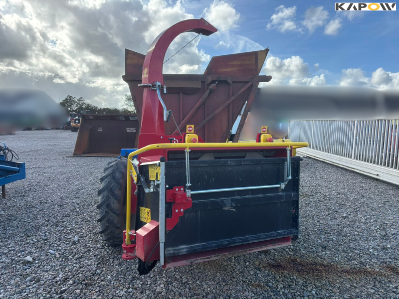 TP 270 wood chipper 6