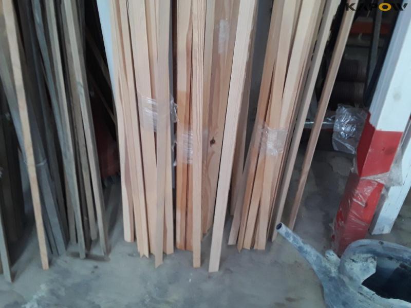Wood and miscellaneous - empty the shelf 11