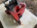 Tree pruner with S40 hitch 11