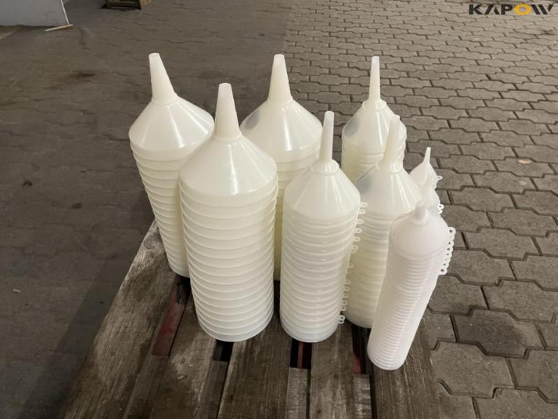Funnels - 4 different sizes - New 3