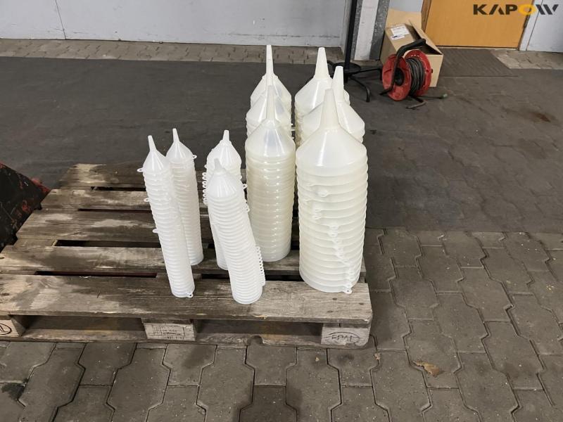 Funnels - 4 different sizes - New 8