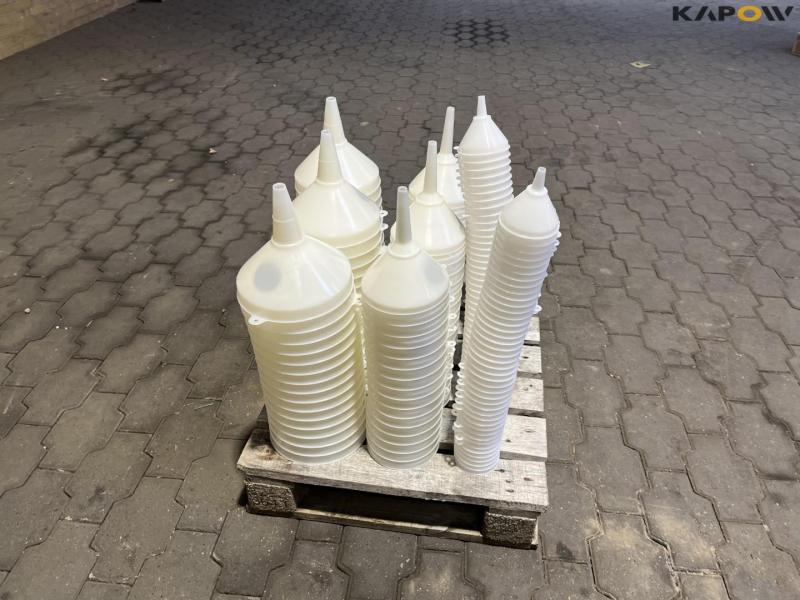 Funnels in 4 different sizes - new 4