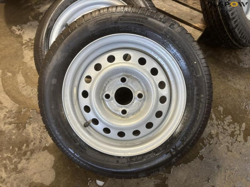 Trailer wheels - 7 pcs. 9