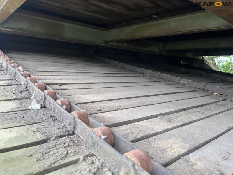 Conveyor belt 9