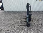 Treemme FBPS.CDC bale spear with Merlo hitch 8