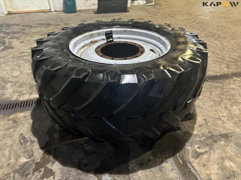 Trelleborg 600/65-R34 wheels 4