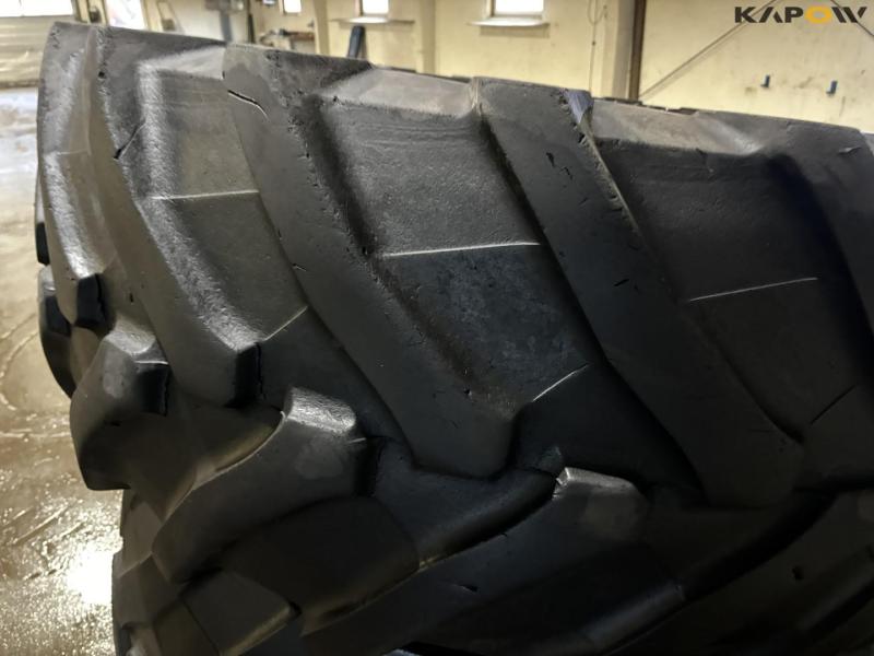 Trelleborg 650/60-R34 tires 9