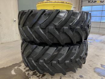 Trelleborg 710/75-R42 twin wheels