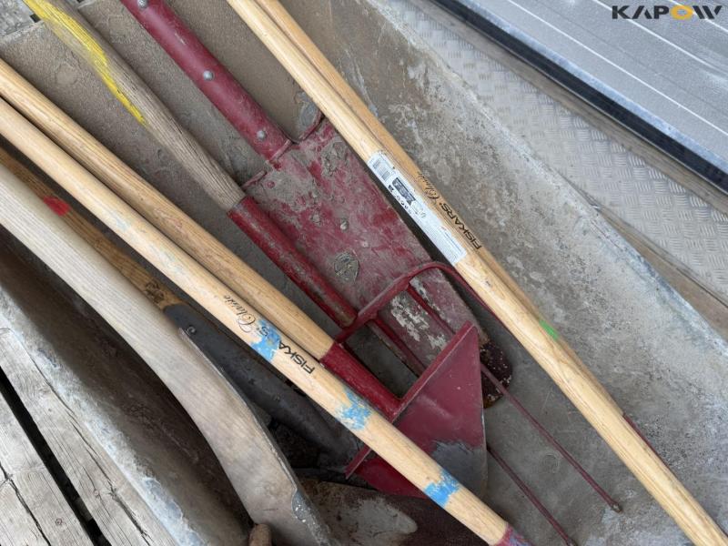 Wheelbarrow and tools 9