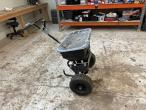 Trolla salt spreader 4