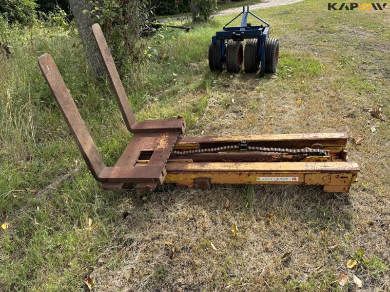 Truck tower 3 point 4
