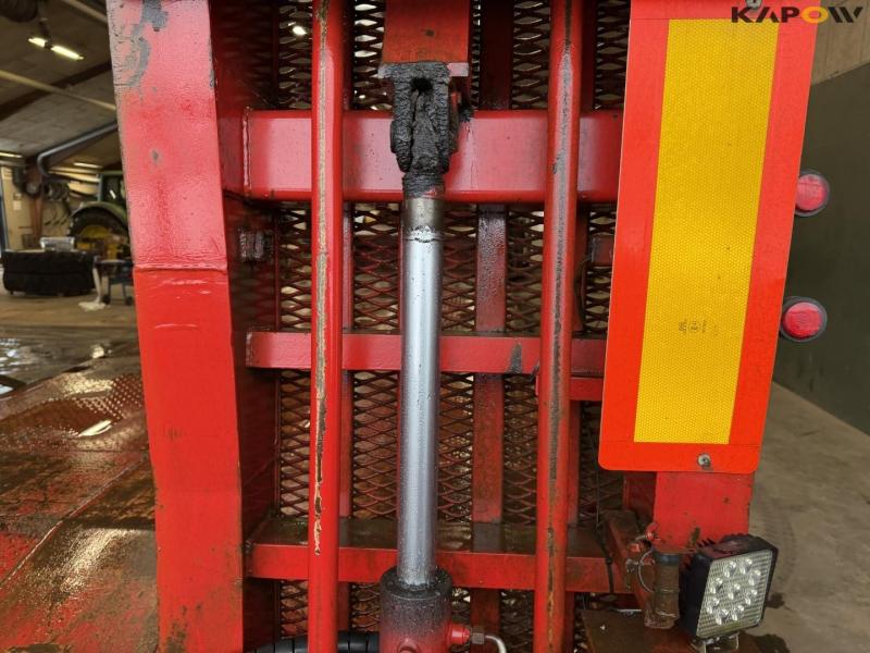 TSR machine trailer/semitrailer 42