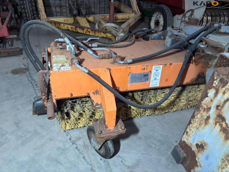 Tuchel Profi FKM 200 HS 600 broom with collection 15