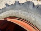 Twin wheels 13.6-38 12