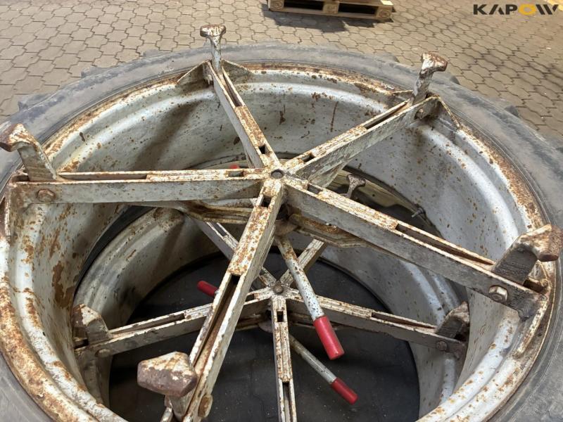 Twin wheels 13.6-38 11