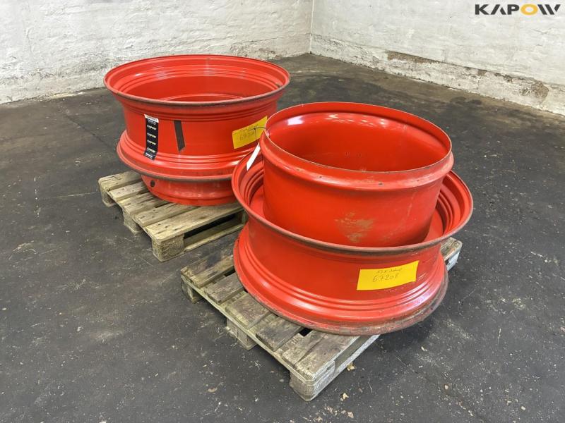 Twin wheel rims with a deformed inner ring 1