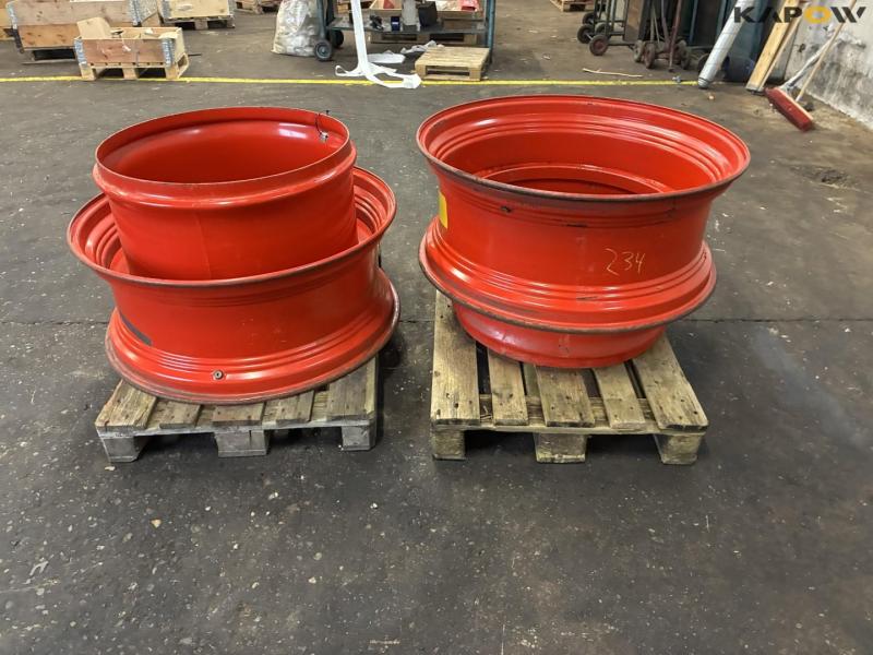 Twin wheel rims with a deformed inner ring 6