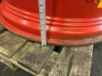 Twin wheel rims with a deformed inner ring 12