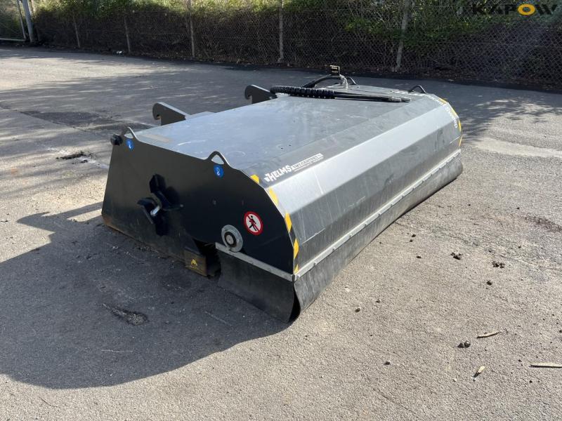 U.EMME Manta 2100 HD collector sweeper 3