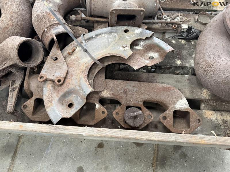 Exhaust pipe for commins 903 engine 16