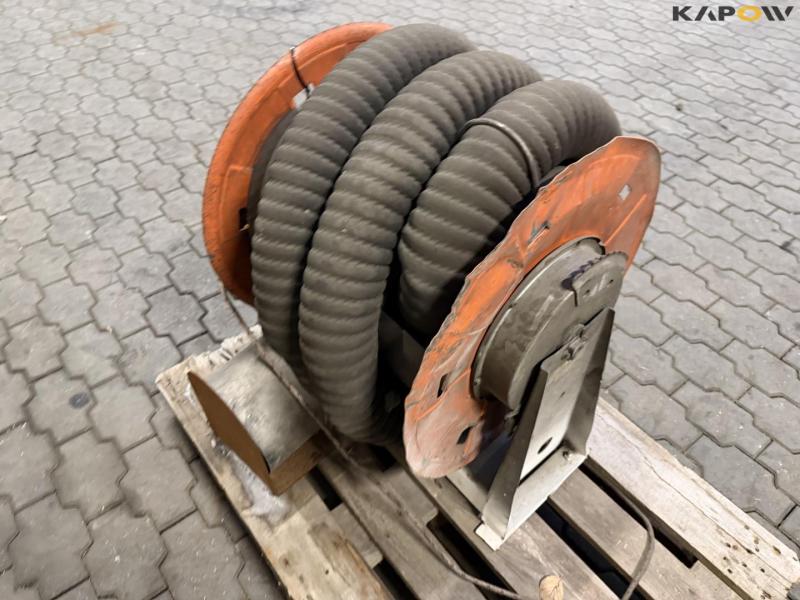 Suction with roll-up 13