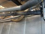 Extraction arm with bracket 12