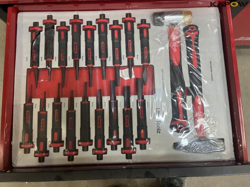 UltraToolz tool cabinet 11