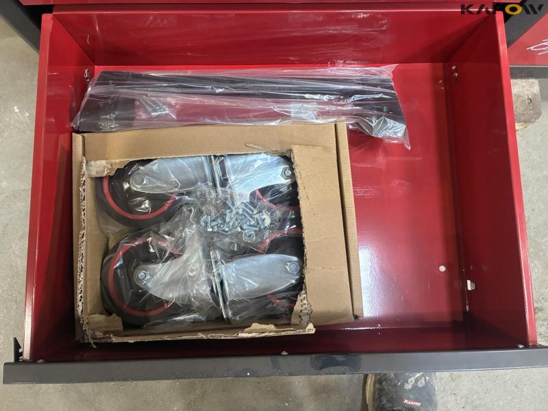 UltraToolz tool cabinet 13